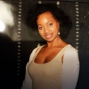 Meet your Posher, Debra